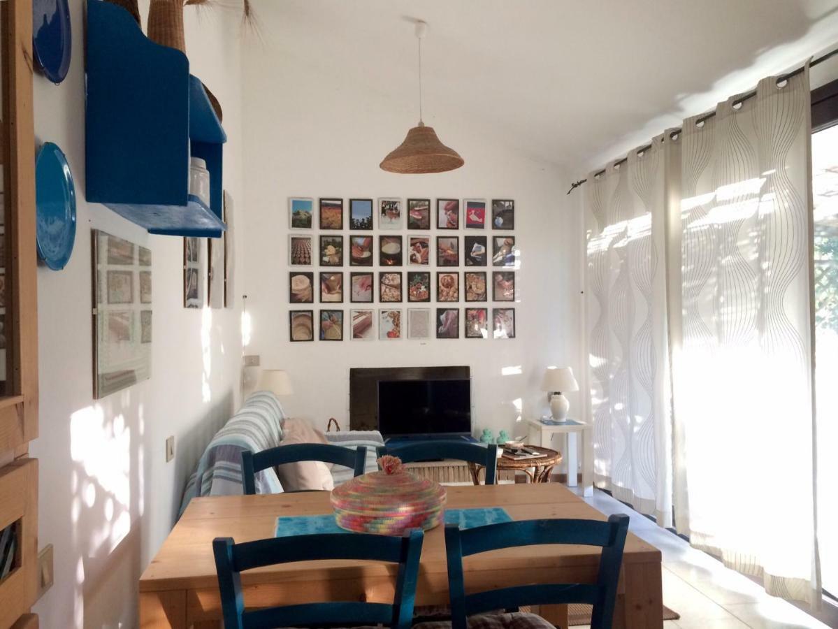 Casa Del Mirto Bianco Villa Chia Ngoại thất bức ảnh